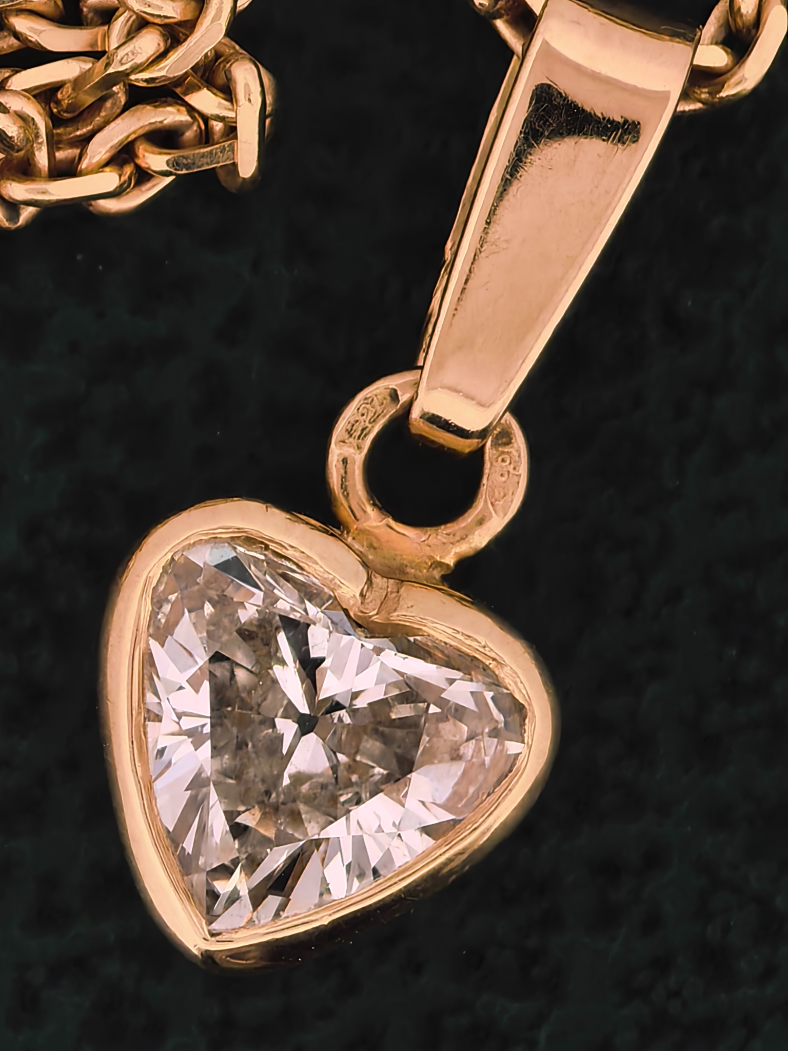 18ct Gold Old Cut Heart Diamond Pendant