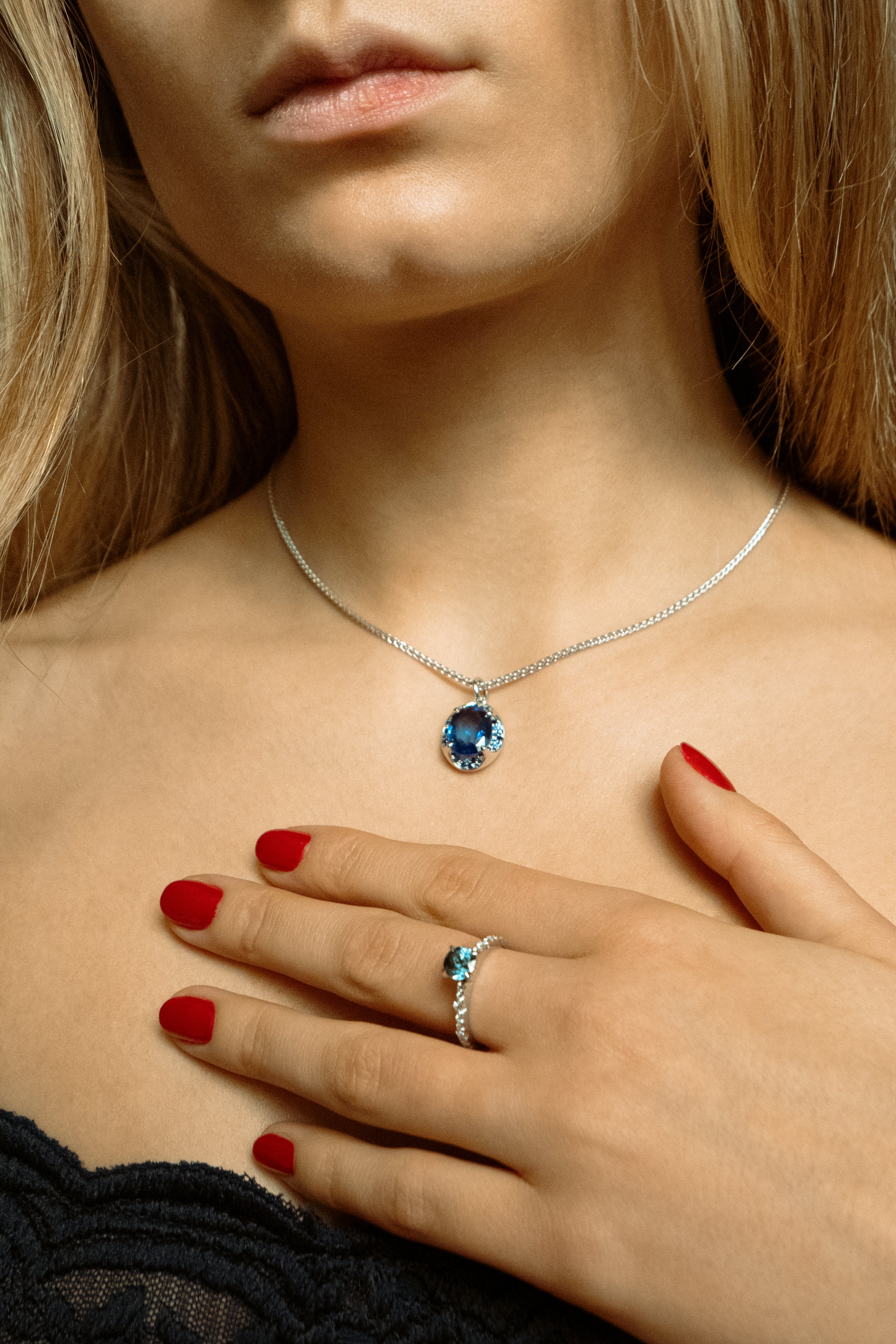 Ceylon Sapphire Pendant | Fleur De Lys image 1