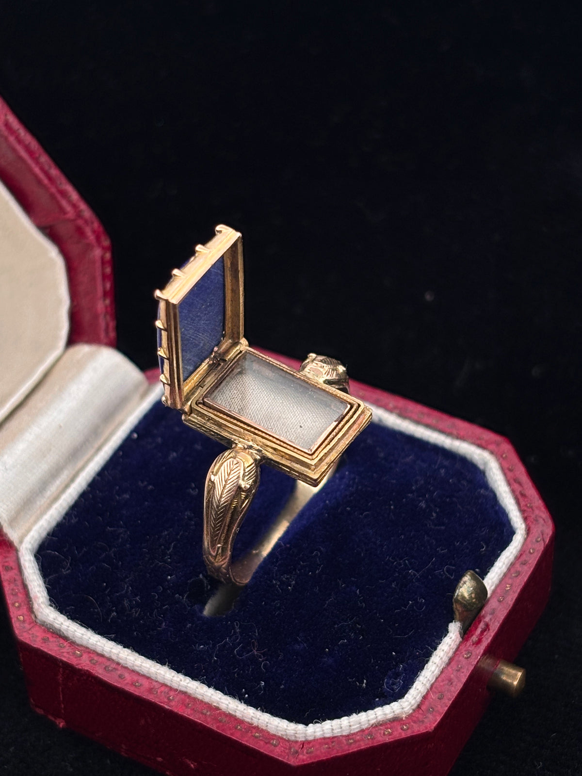 Georgian Lapis Lazuli and Snake 'Poison' Mourning Ring – view 5