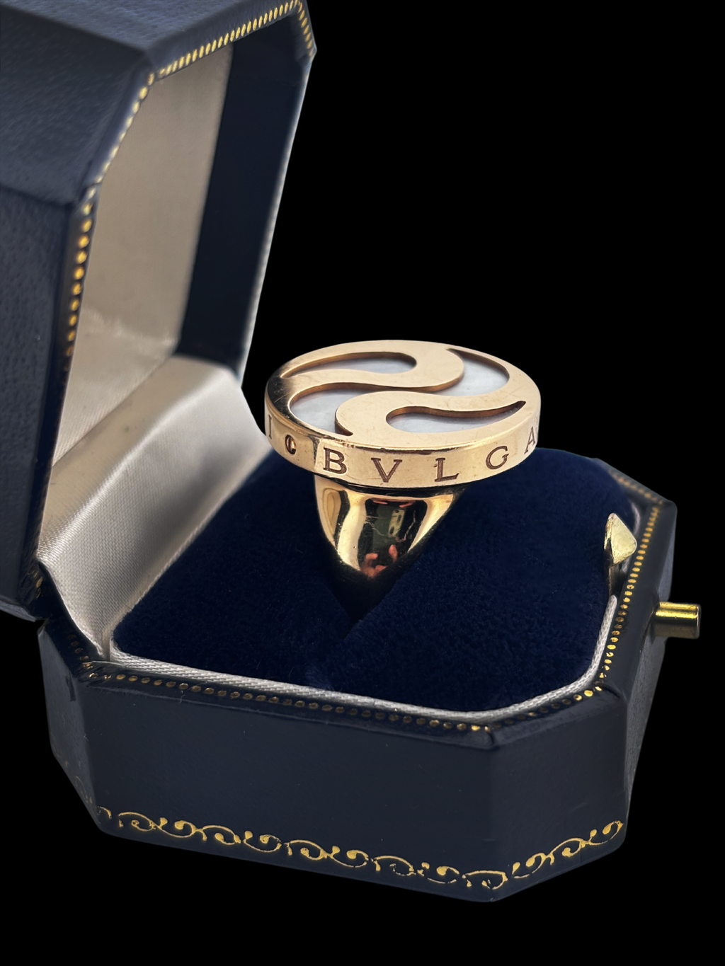 Bulgari Swivel Mother-of Pearl Ring