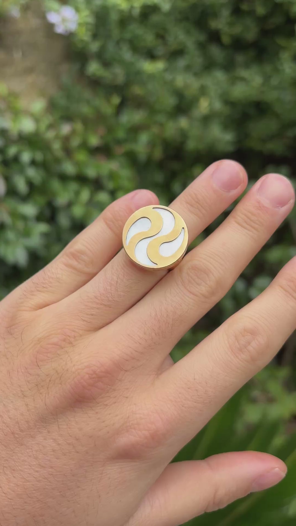 Bulgari Swivel Mother-of Pearl Ring