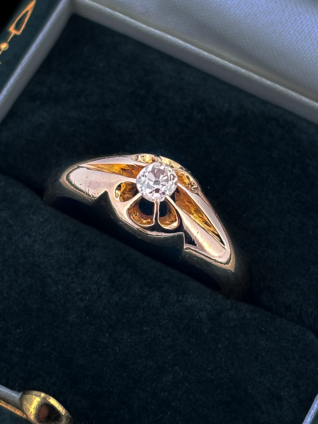 Antique Belcher Diamond Solitaire Ring